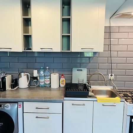Апартаменти Apartament Ogrodowy Miechow Екстер'єр фото